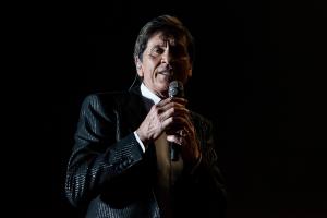 gianni-morandi-foto-concerto-bologna-24-marzo-2018-3